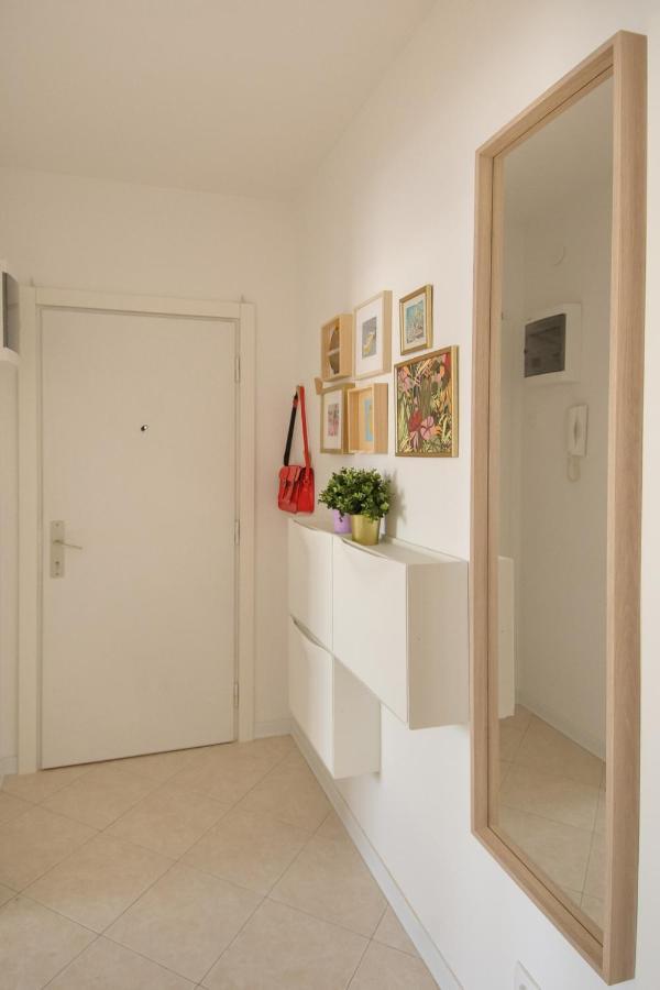 Julie City Centre Porec Apartment Екстериор снимка
