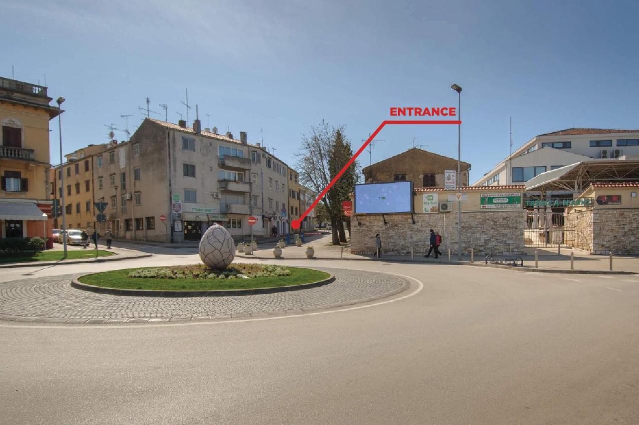 Julie City Centre Porec Apartment Екстериор снимка